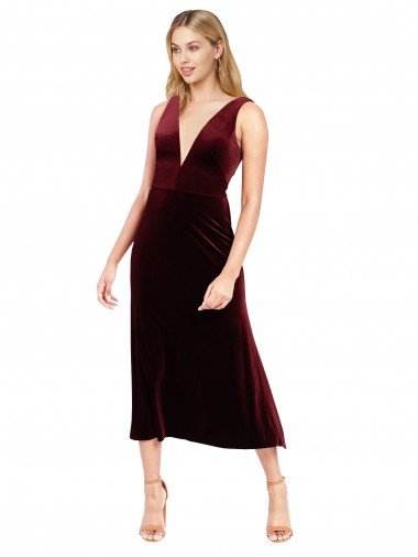 Shop Daring Plunging V-Neckline Short Midi Cocktail Length Velvet Bridesmaid Dress / Prom Dress London